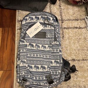 Blue and White Elephant Pattern Women's Backpack